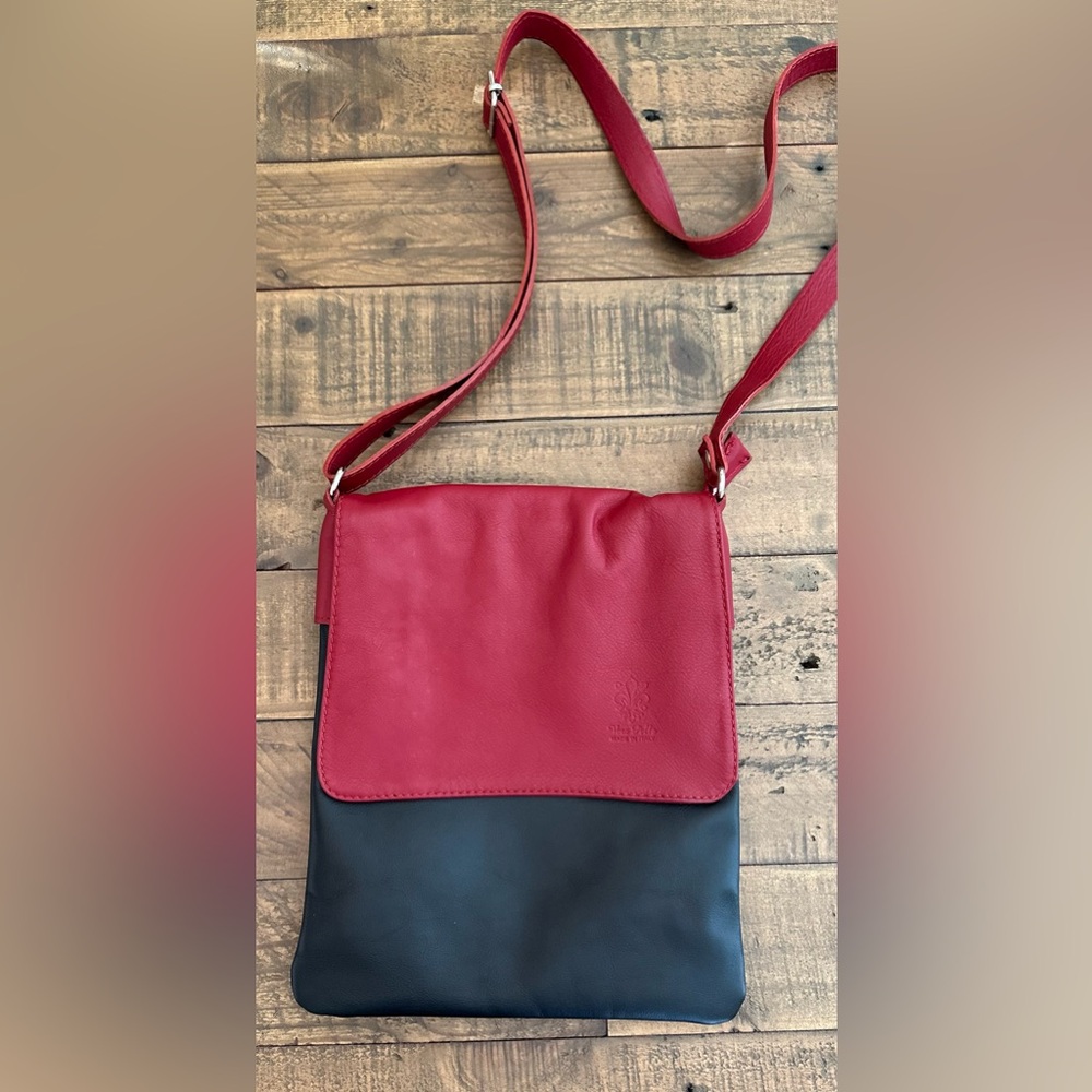 Vera Pelle Genuine Leather Crossbody